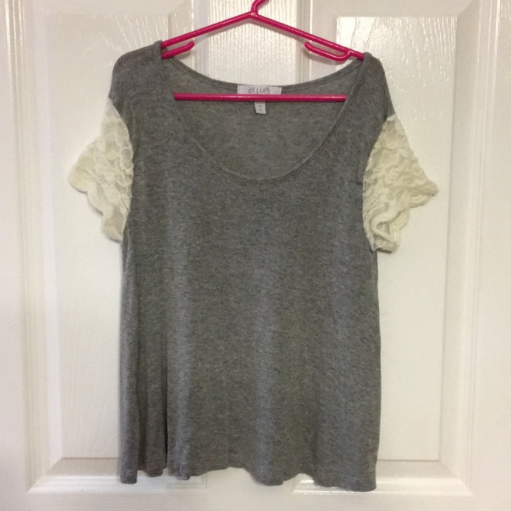 Grey crop top with lace sleeves